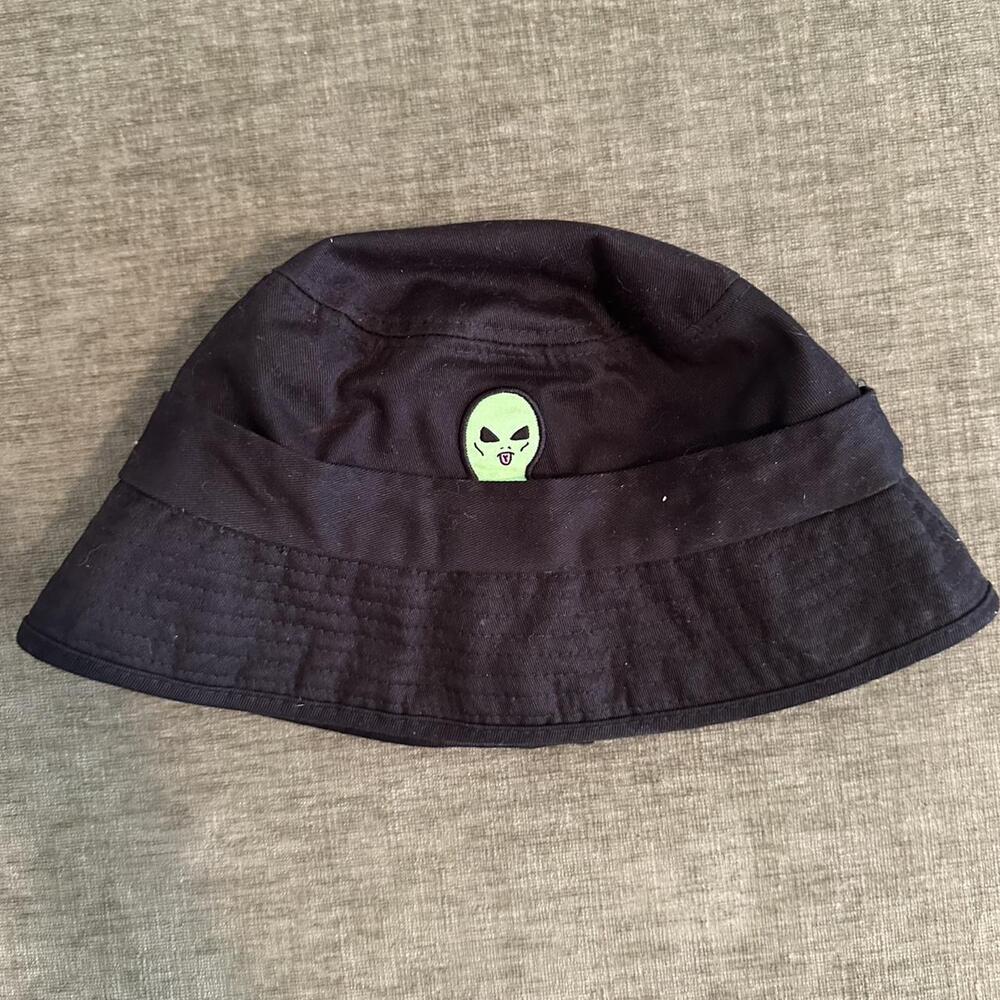 Alien Bucket Hat